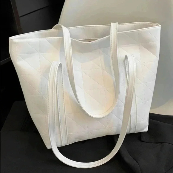 ⚠️Clearance Large Solid White Shoulder Tote Bag - Picture 2 of 8